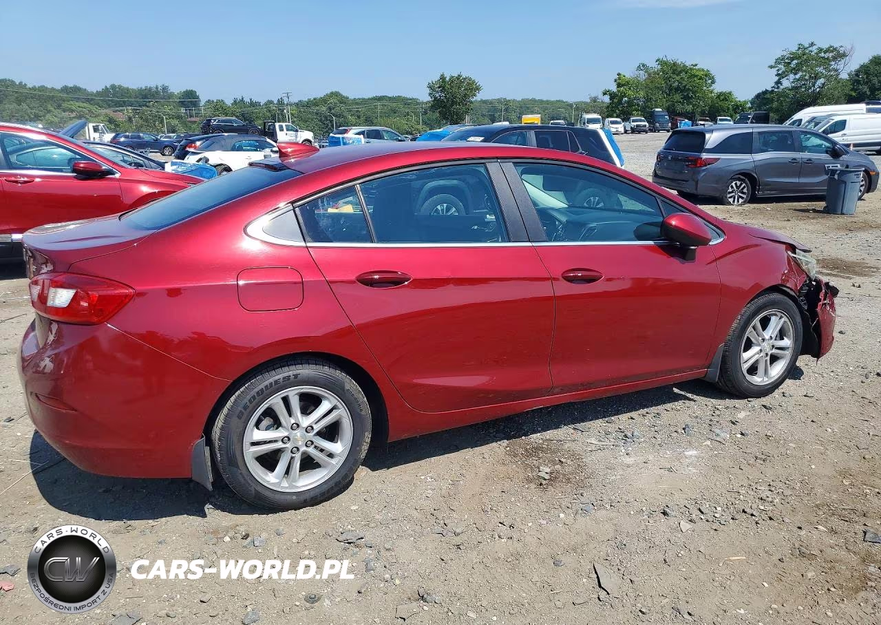 2017 Chevrolet Cruze Lt VIN:1G1BE5SM6H7267906 - 3