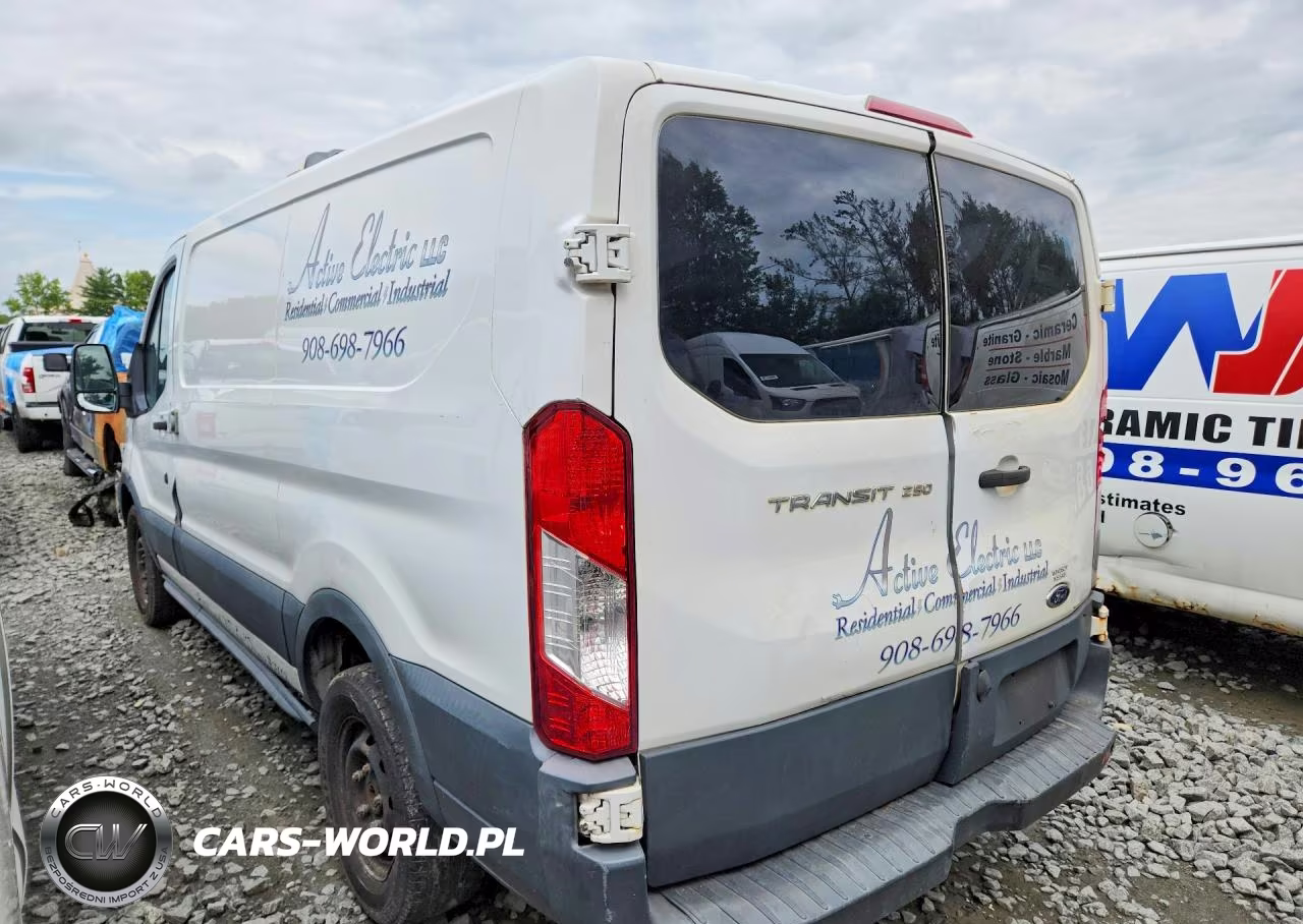 2017 Ford Transit 250 Refrigerated Delivery Van VIN:1FTYR1ZM1HKA64083 - 2