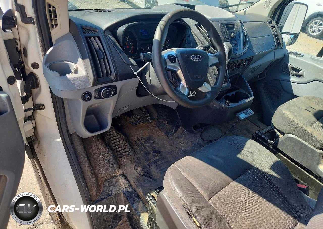 2017 Ford Transit 250 Refrigerated Delivery Van VIN:1FTYR1ZM1HKA64083 - 8