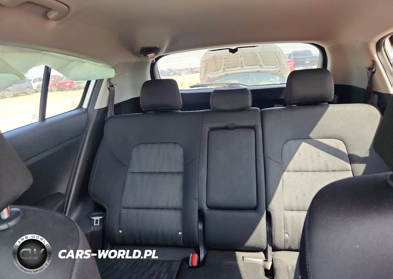 2020 Kia Sportage Lx VIN:KNDPM3AC6L7637774 - 10