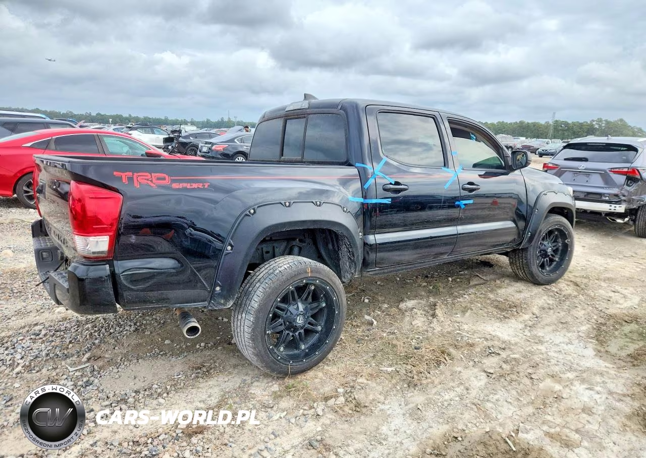 2017 Toyota Tacoma Sr VIN:5TFAX5GN1HX095296 - 3