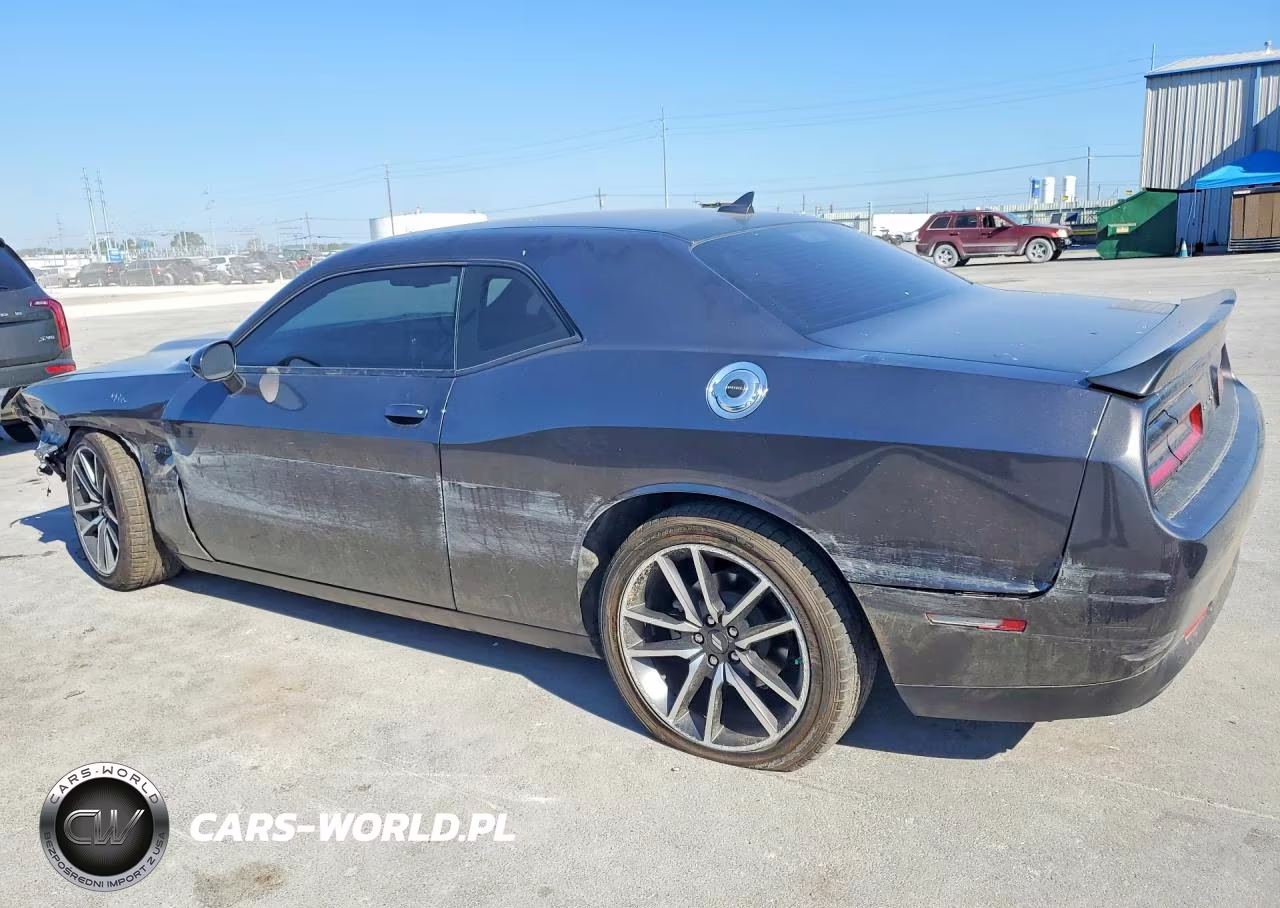2023 Dodge Challenger R-T VIN:2C3CDZBT2PH695136 - 2