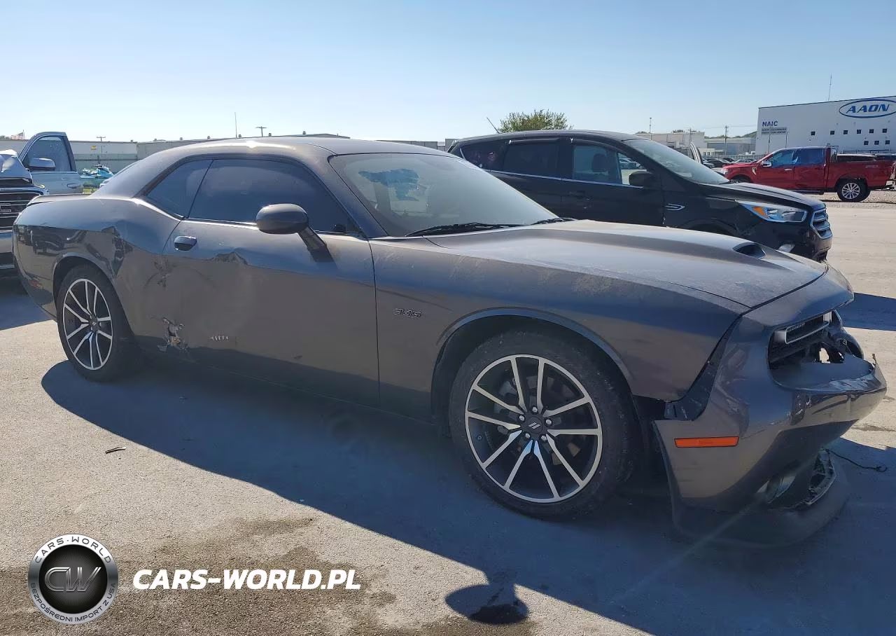 2023 Dodge Challenger R-T VIN:2C3CDZBT2PH695136 - 4
