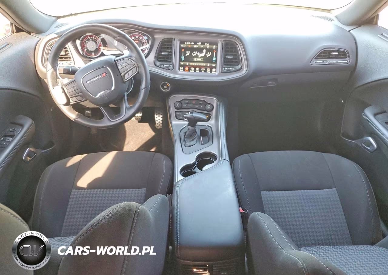 2023 Dodge Challenger R-T VIN:2C3CDZBT2PH695136 - 8