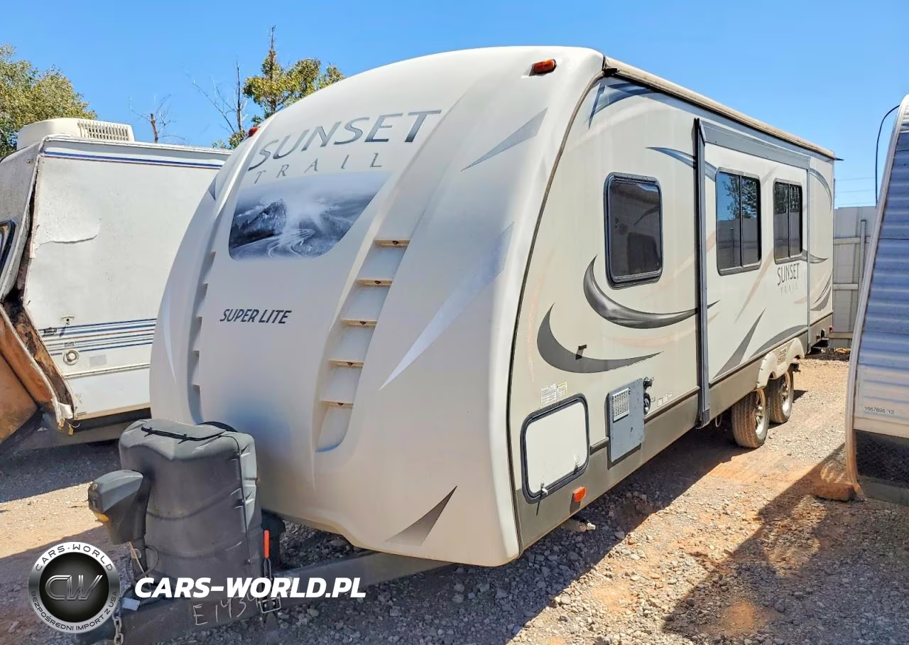 2017 Cross Roads Sunset Trail Camper VIN:4V0TC252XHE019394 - 9
