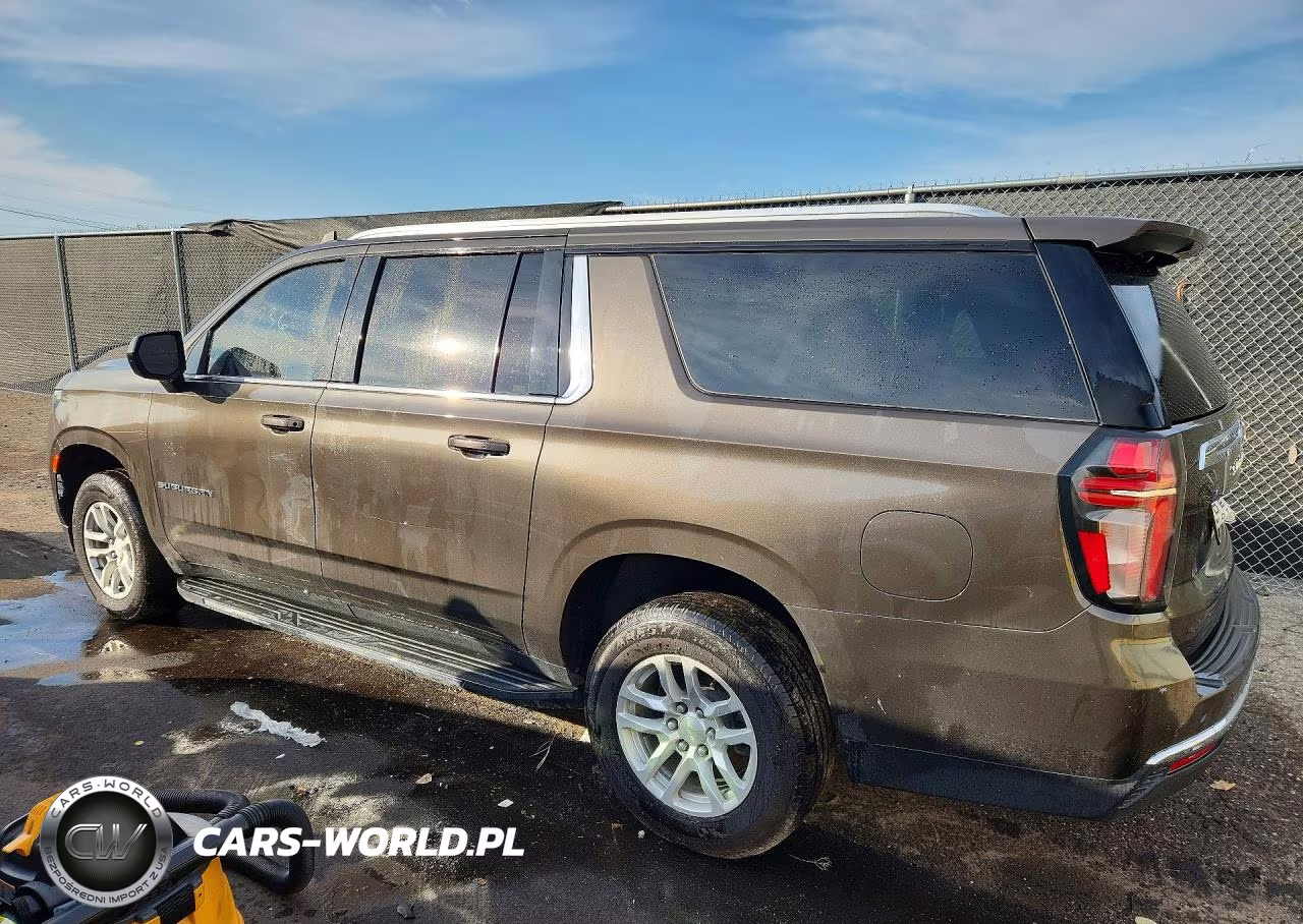 2021 Chevrolet Suburban C1500 Lt VIN:1GNSCCKD0MR237047 - 2