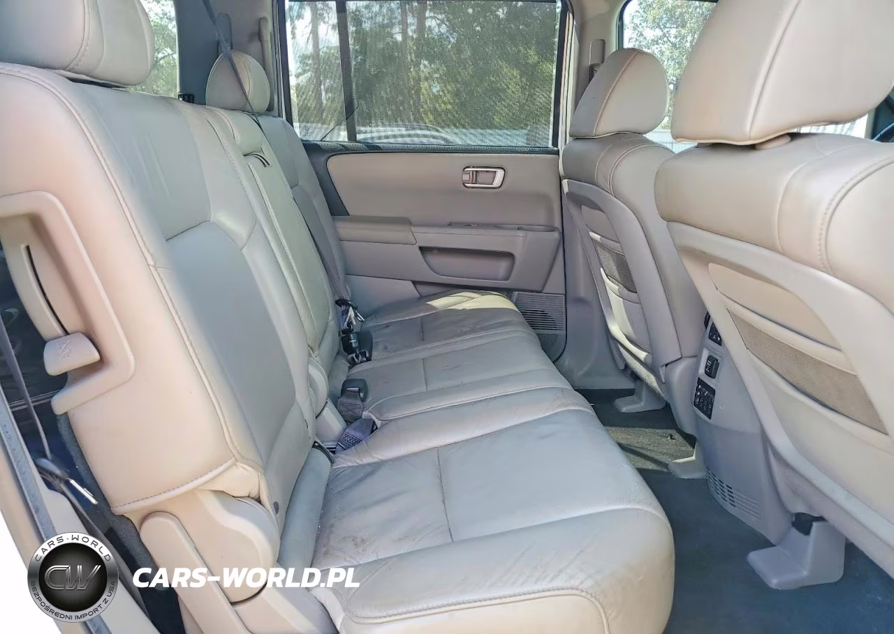 2011 Honda Pilot Touring VIN:5FNYF3H99BB044573 - 11