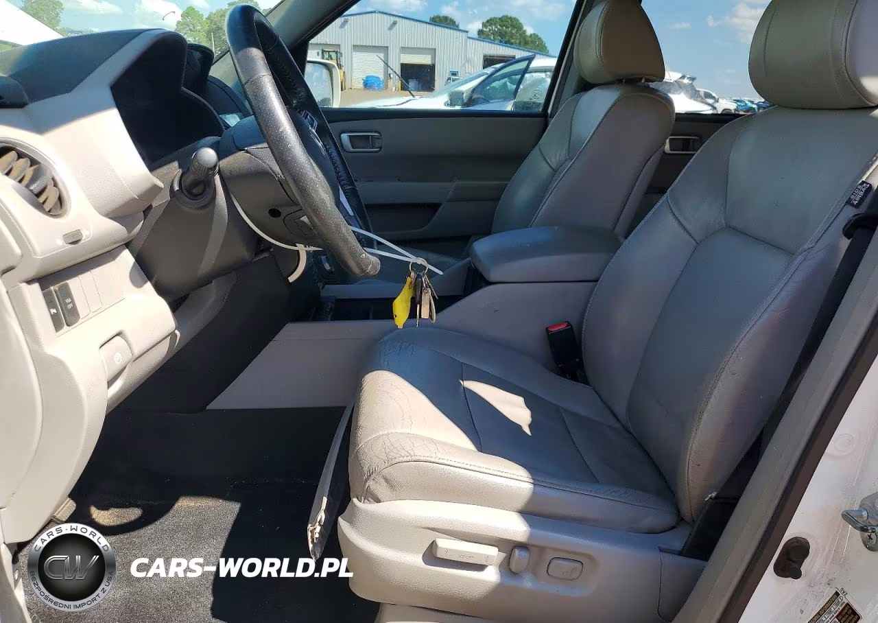 2011 Honda Pilot Touring VIN:5FNYF3H99BB044573 - 7