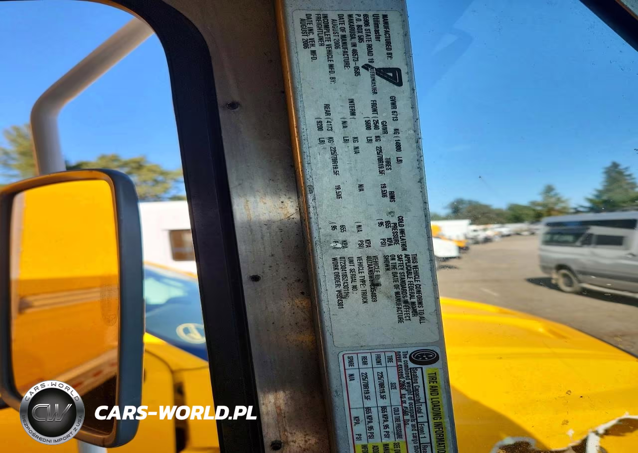 2007 Freightliner Mt45 Chassis Delivery Truck VIN:4UZAANBW87CX54039 - 13