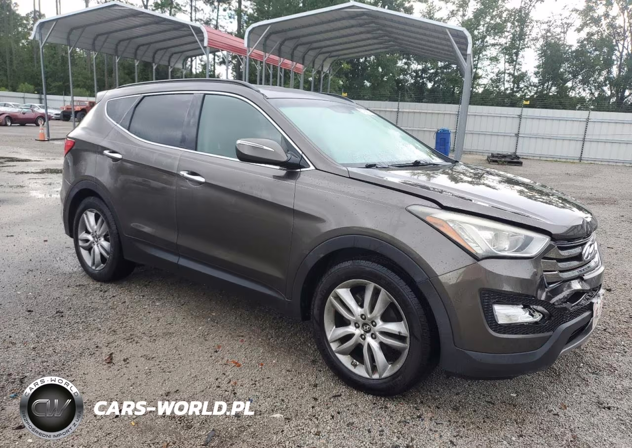 2013 Hyundai Santa Fe Sport VIN:5XYZU3LA8DG006582 - 4