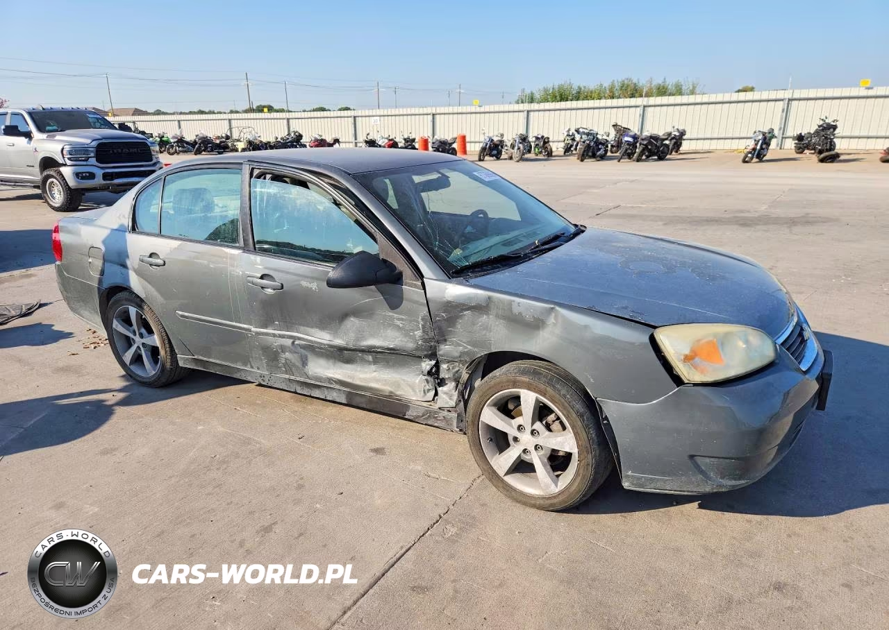 2007 Chevrolet Malibu Ls VIN:1G1ZS58F97F215724 - 4
