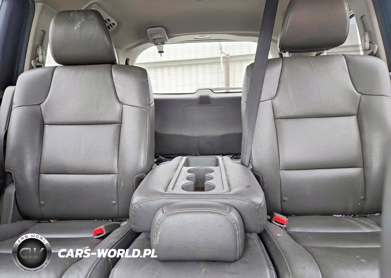 2013 Honda Odyssey Touring VIN:5FNRL5H94DB071482 - 10