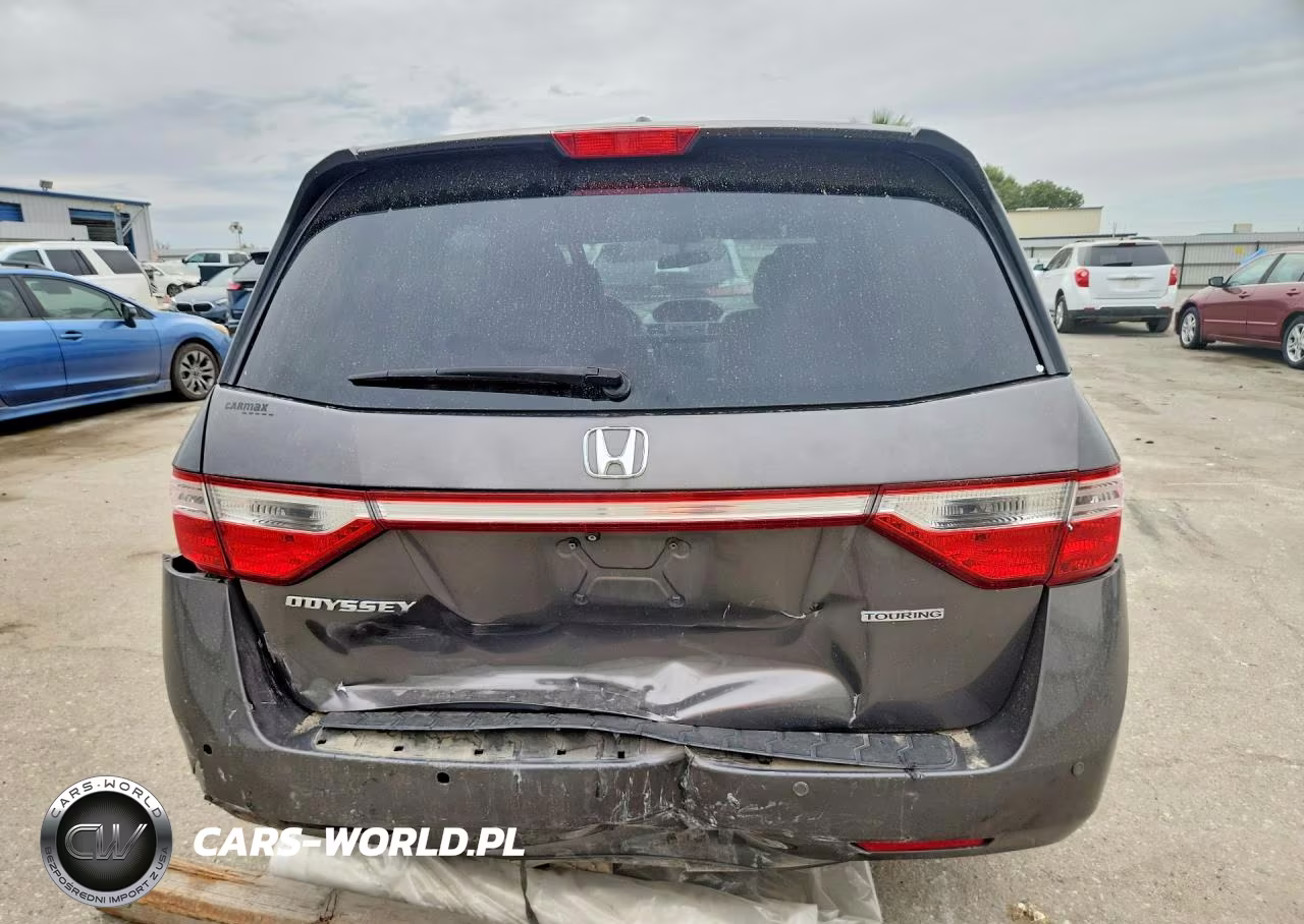 2013 Honda Odyssey Touring VIN:5FNRL5H94DB071482 - 6