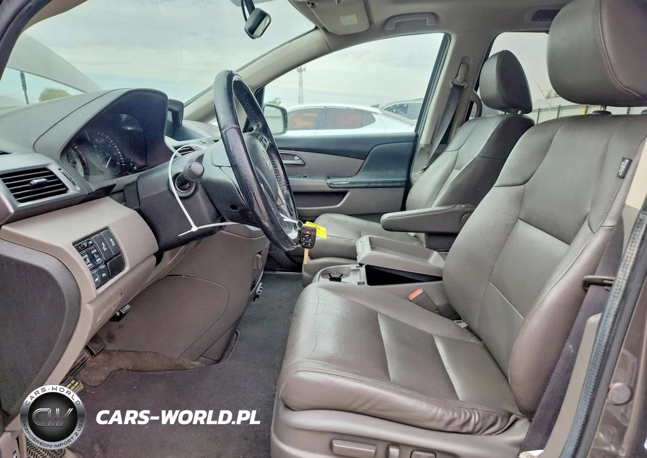 2013 Honda Odyssey Touring VIN:5FNRL5H94DB071482 - 7