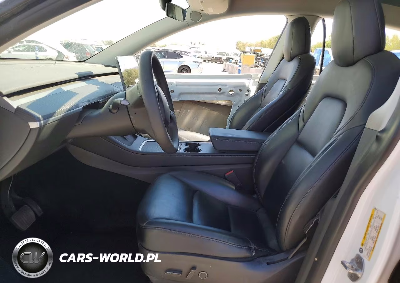 2021 Tesla Model Y VIN:5YJYGAEE1MF286604 - 7