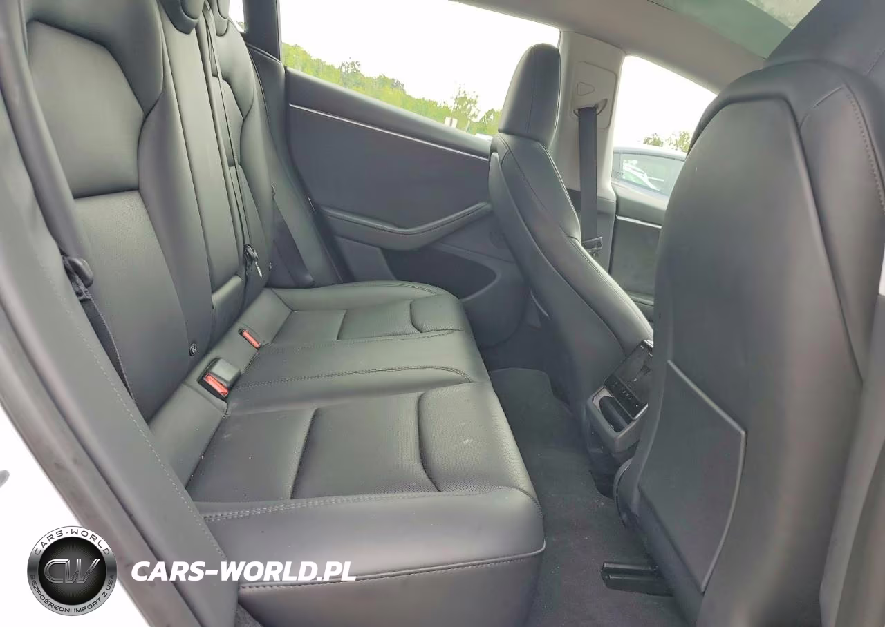 2025 Tesla Model 3 VIN:5YJ3E1EB9SF005944 - 10