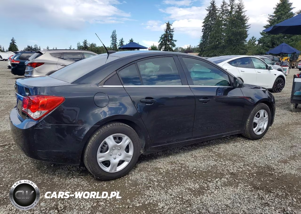 2012 Chevrolet Cruze Ls VIN:1G1PC5SH4C7210921 - 3