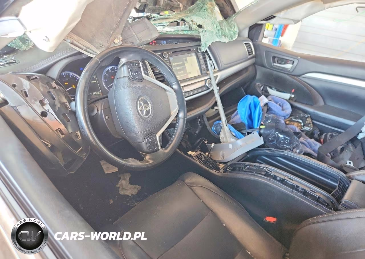 2019 Toyota Highlander Xle VIN:5TDKZRFH7KS554071 - 8