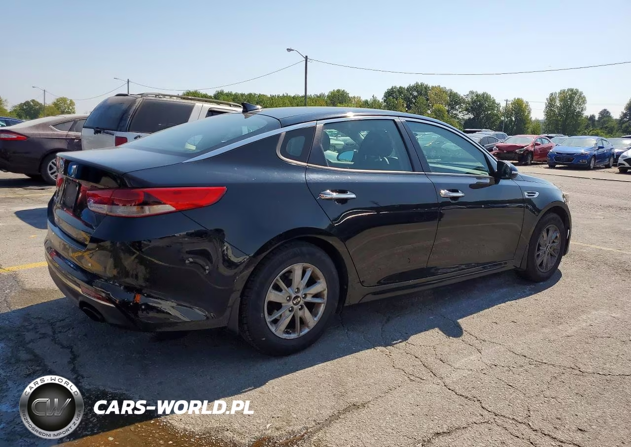 2016 Kia Optima Lx VIN:5XXGT4L32GG079733 - 3