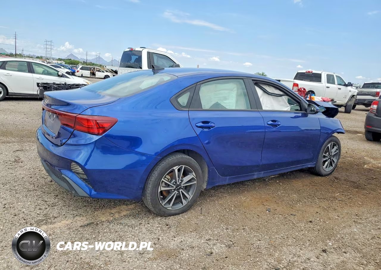 2024 Kia Forte Lxs VIN:3KPF24AD9RE819509 - 3