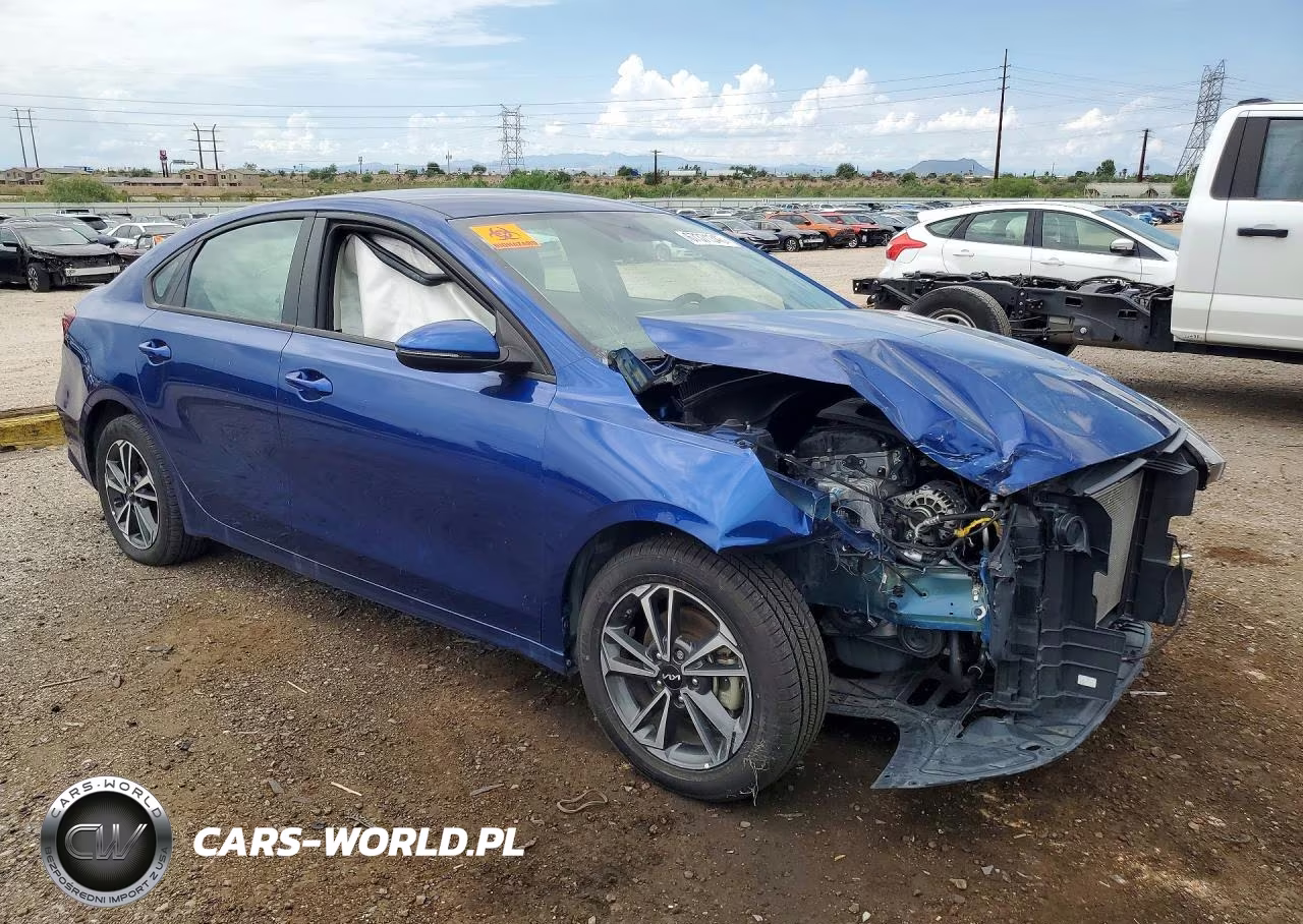 2024 Kia Forte Lxs VIN:3KPF24AD9RE819509 - 4