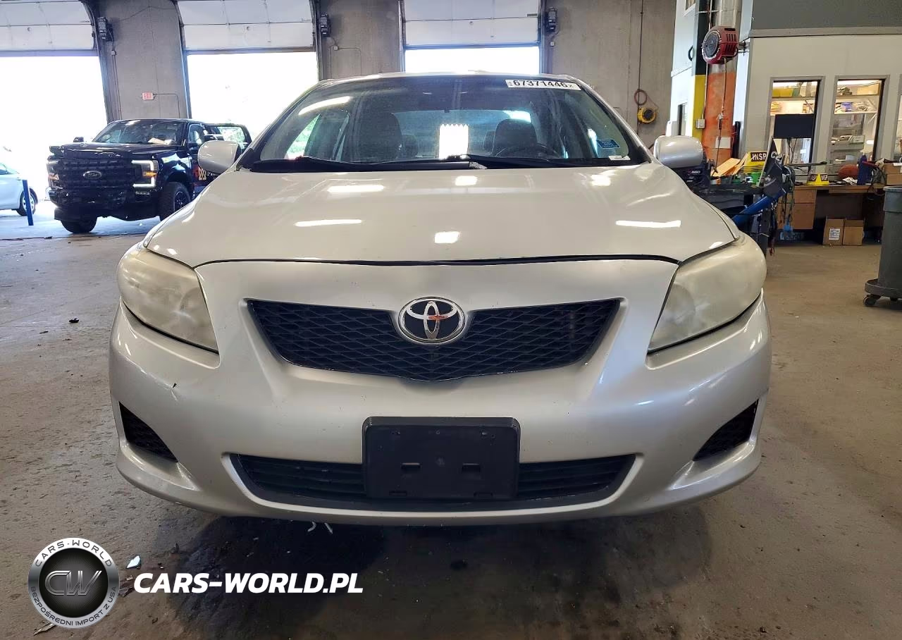 2010 Toyota Corolla Xle VIN:1NXBU4EE0AZ175945 - 5