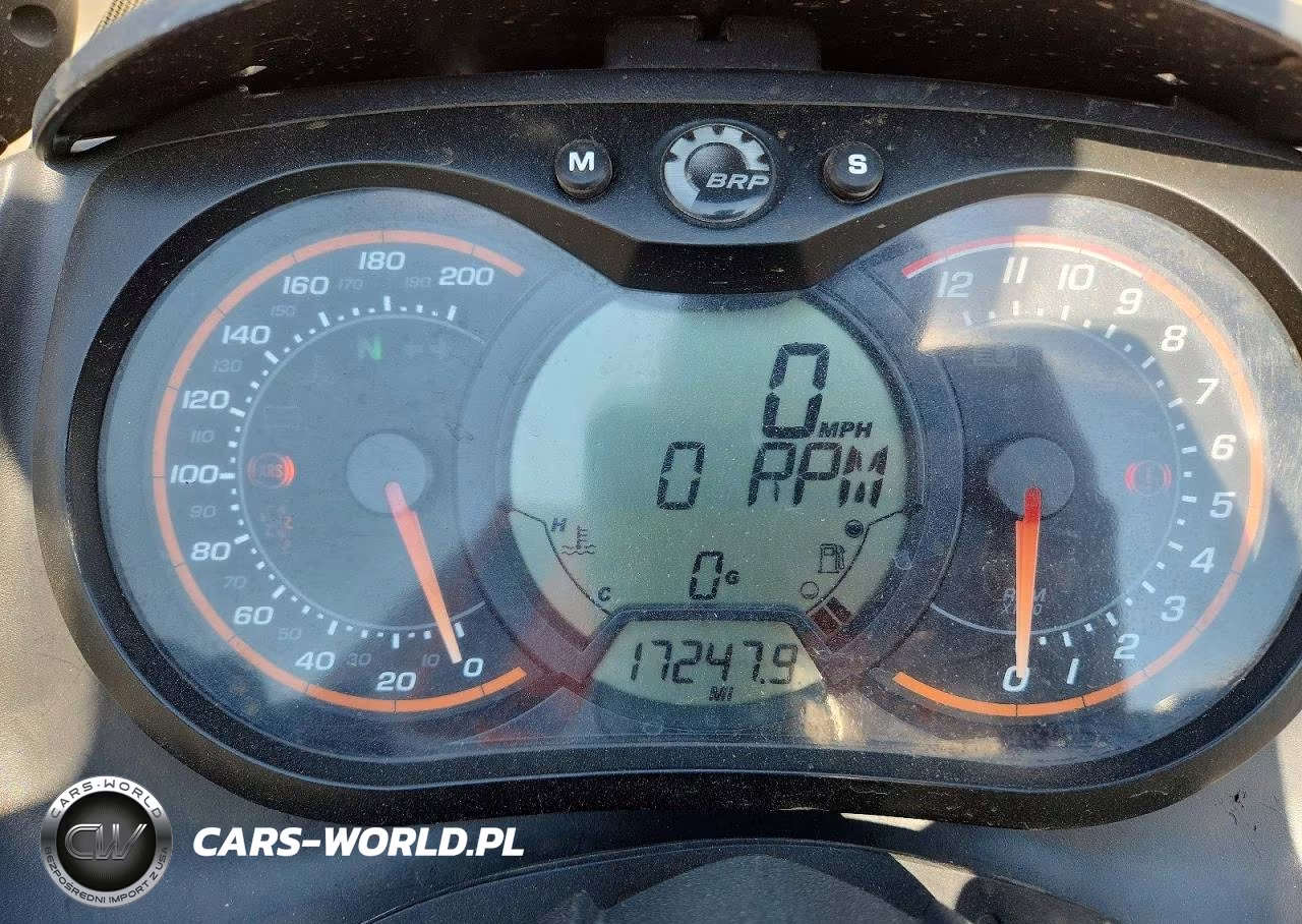 2012 Can-Am Spyder Roa VIN:2BXJALA1XCV000566 - 7