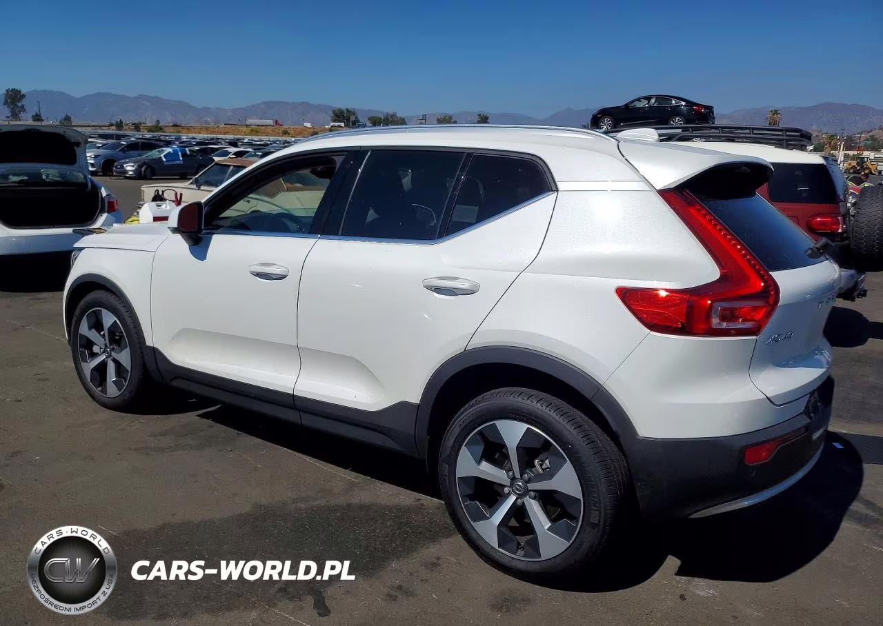 2025 Volvo Xc40 Core VIN:YV4L12UJ0S2509096 - 2