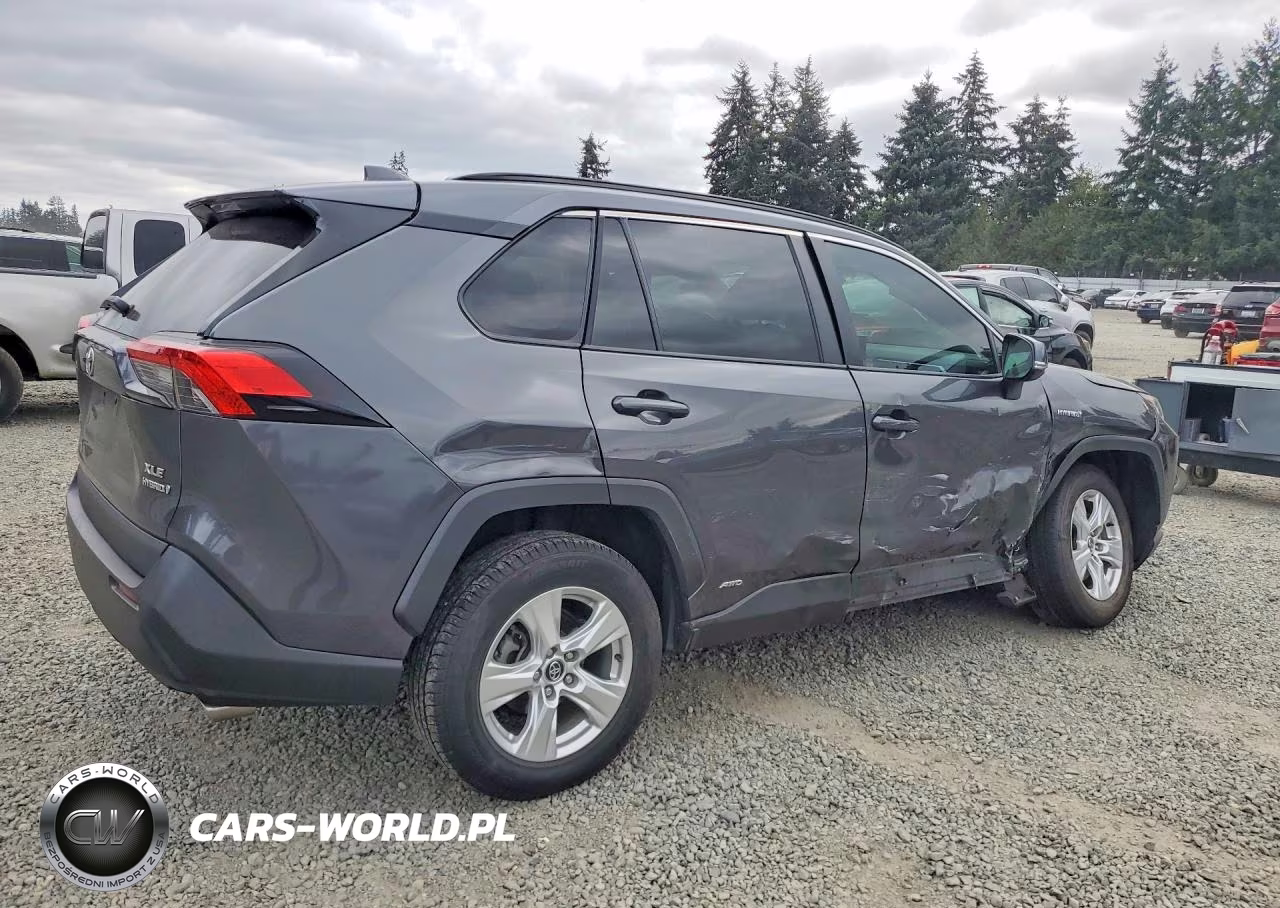 2021 Toyota Rav4 Hybrid Xle VIN:4T3R6RFV5MU013311 - 3
