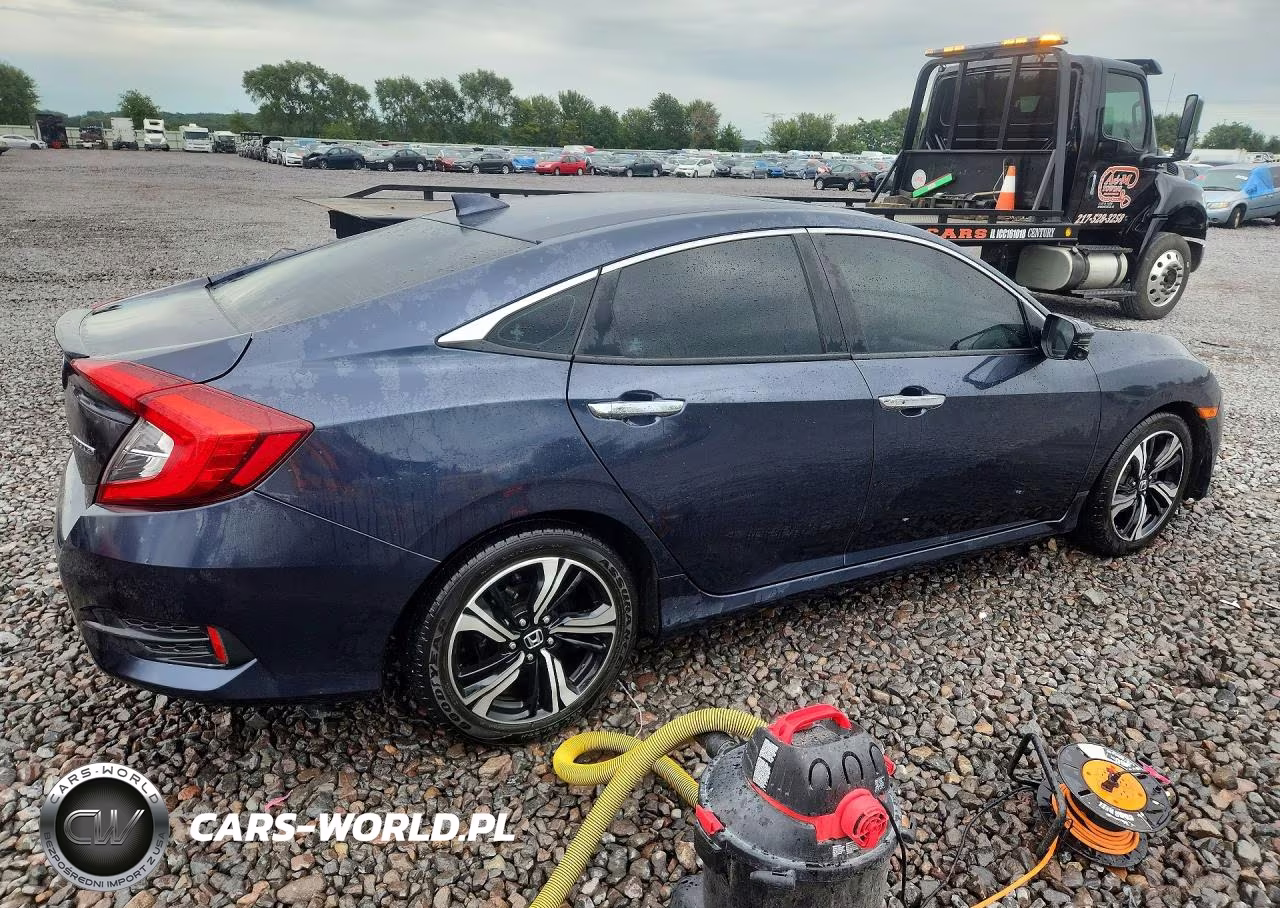 2016 Honda Civic Touring VIN:19XFC1F97GE005873 - 3