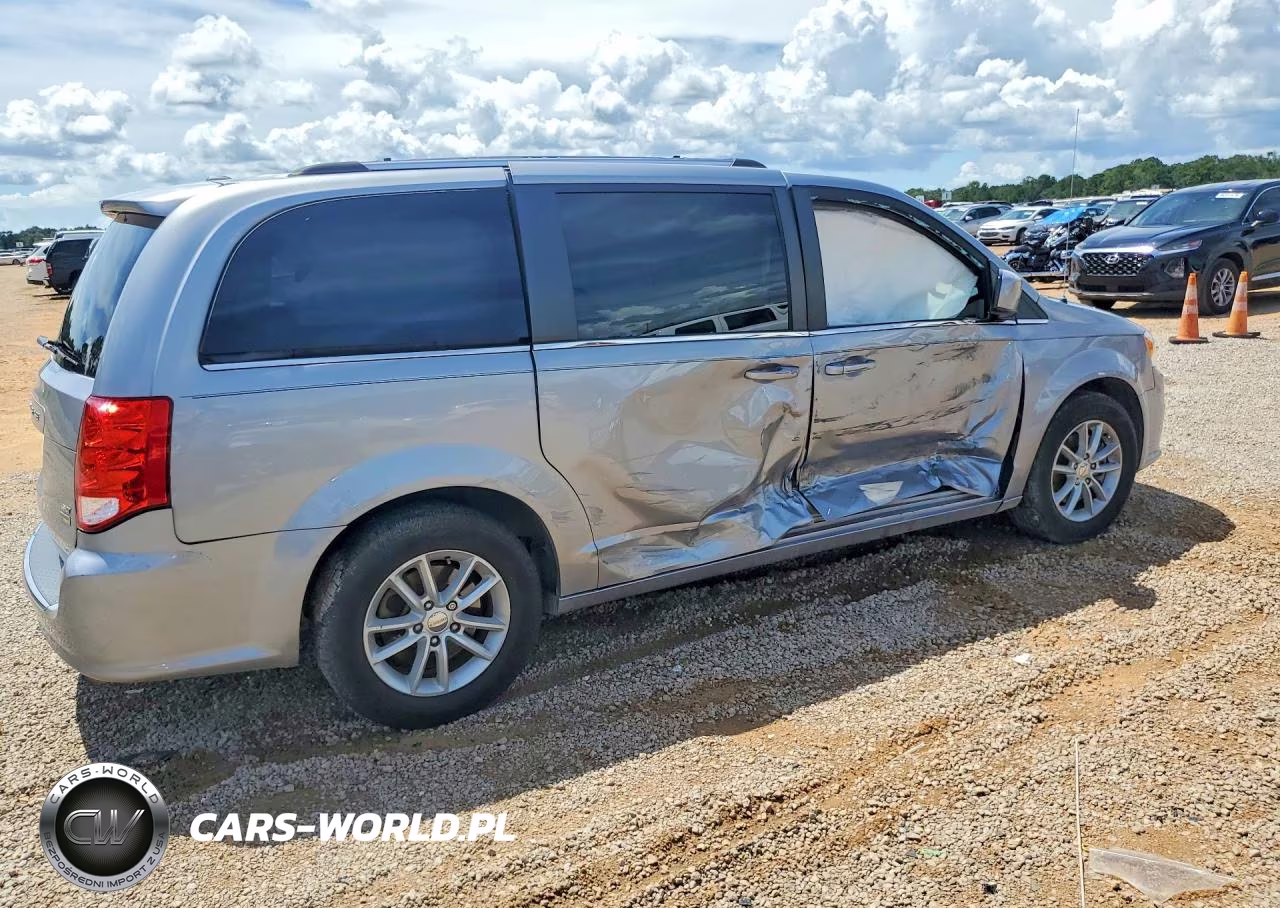 2019 Dodge Grand Caravan Sxt VIN:2C4RDGCG3KR796362 - 3