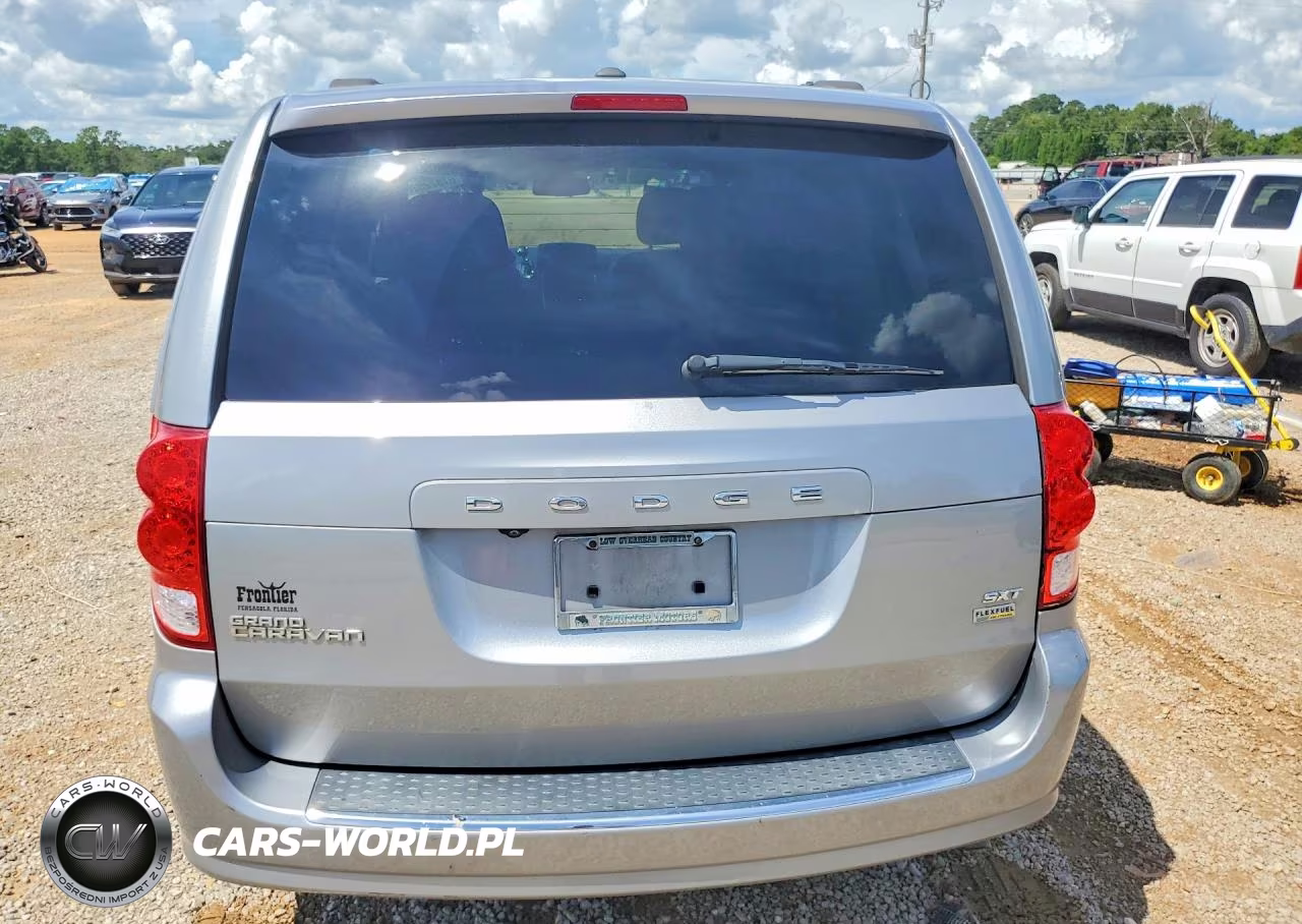 2019 Dodge Grand Caravan Sxt VIN:2C4RDGCG3KR796362 - 6