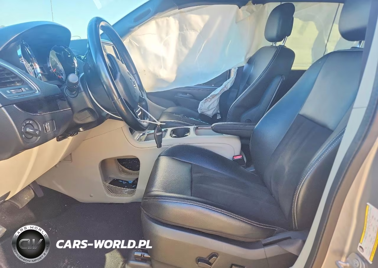 2019 Dodge Grand Caravan Sxt VIN:2C4RDGCG3KR796362 - 7