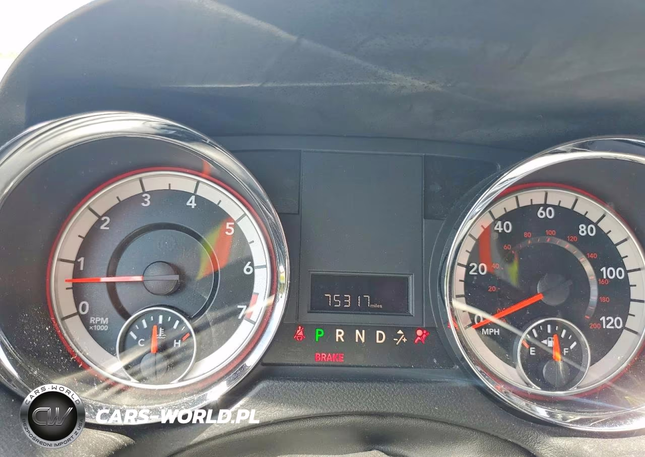 2019 Dodge Grand Caravan Sxt VIN:2C4RDGCG3KR796362 - 9