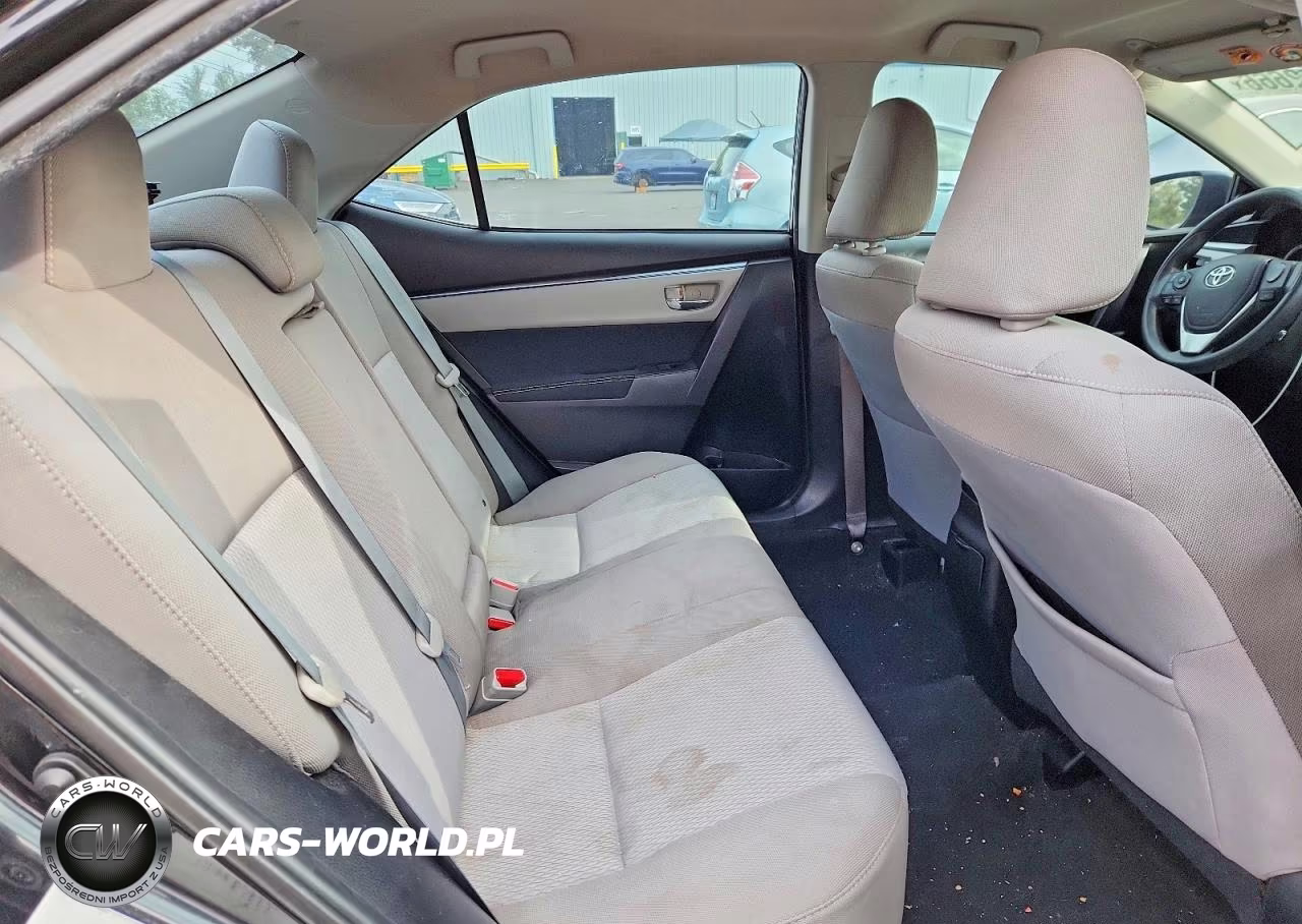 2016 Toyota Corolla Le VIN:5YFBURHE4GP436111 - 10