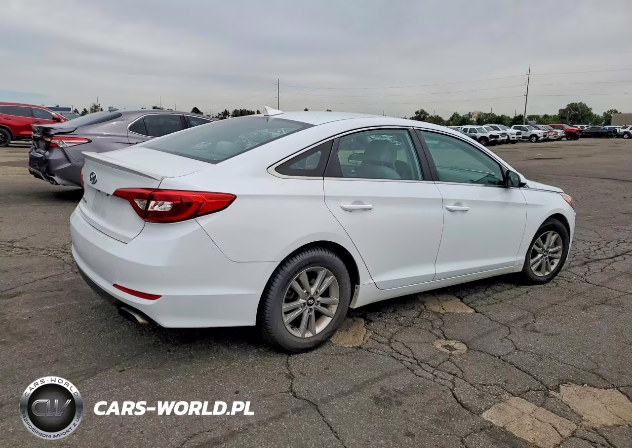 2016 Hyundai Sonata Se VIN:5NPE24AF1GH341446 - 3