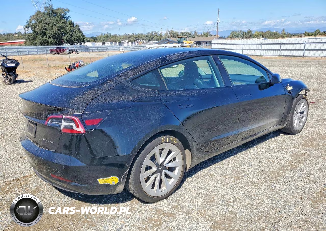 2022 Tesla Model 3 VIN:5YJ3E1EB9NF254684 - 3