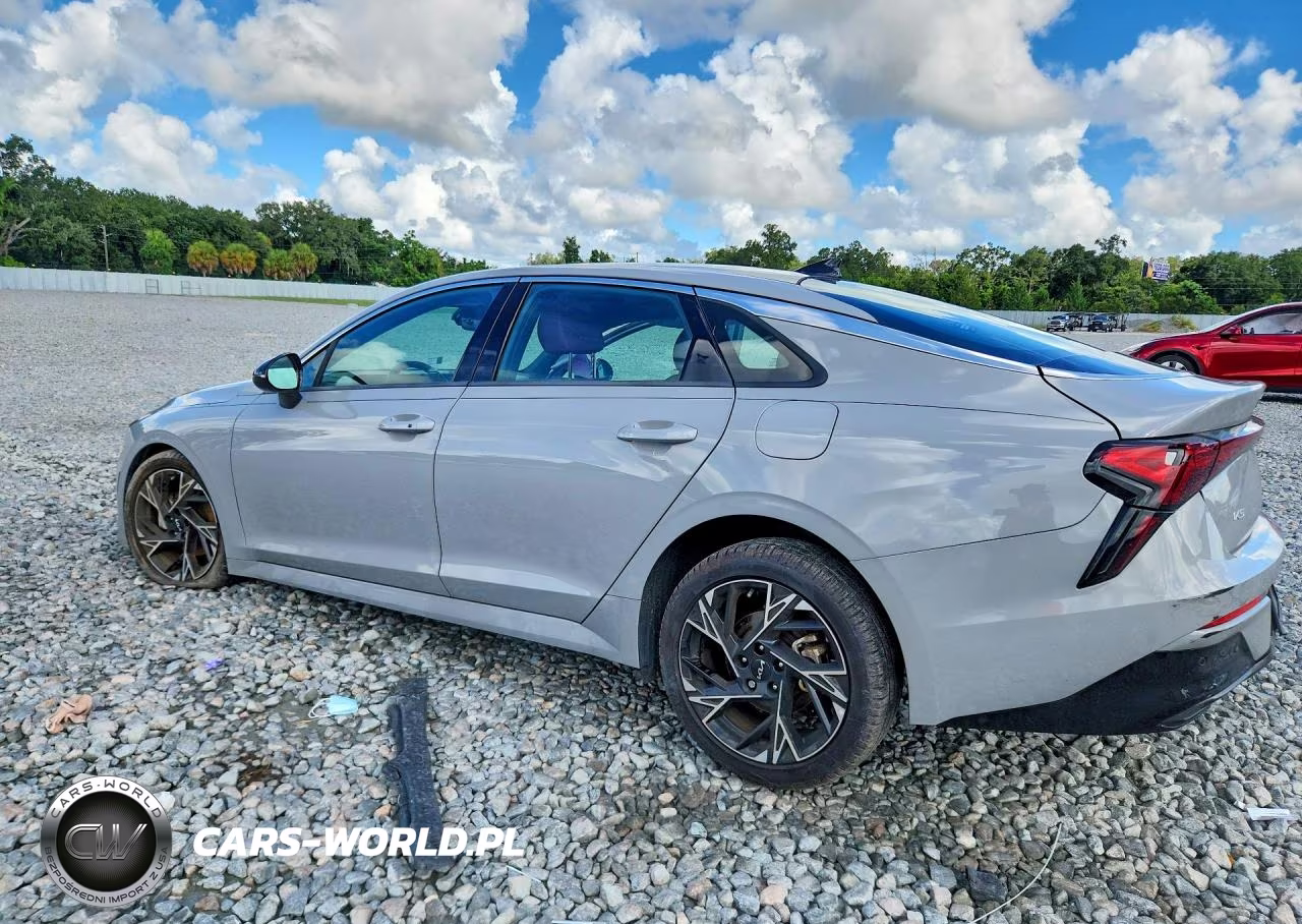 2025 Kia K5 Gt Line VIN:KNAG64J76S5370128 - 2
