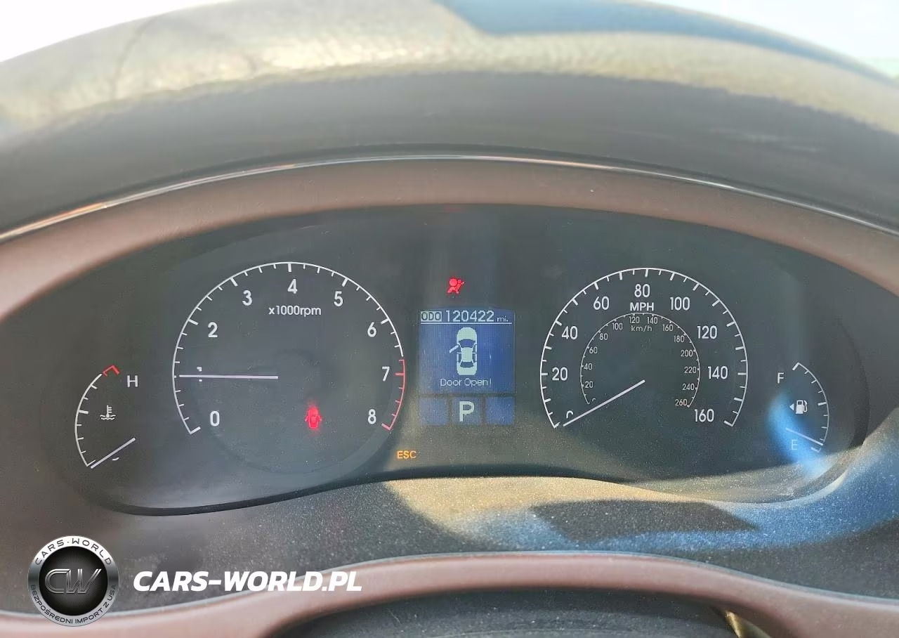 2011 Hyundai Genesis 4.6L VIN:KMHGC4DF6BU145000 - 9
