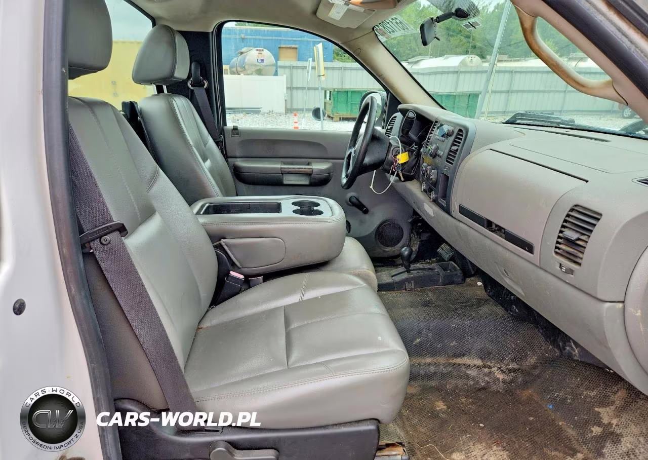 2007 Chevrolet Silverado K1500 VIN:1GCEK14J77Z633979 - 10