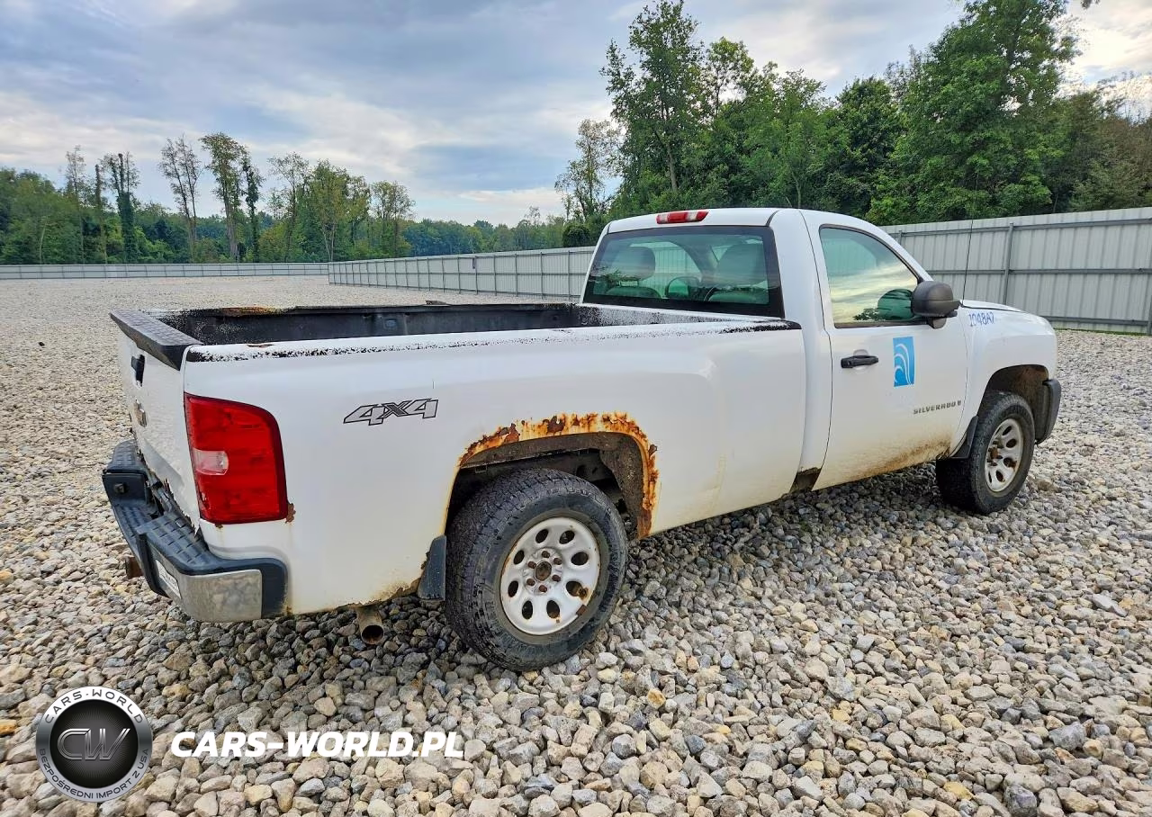 2007 Chevrolet Silverado K1500 VIN:1GCEK14J77Z633979 - 3