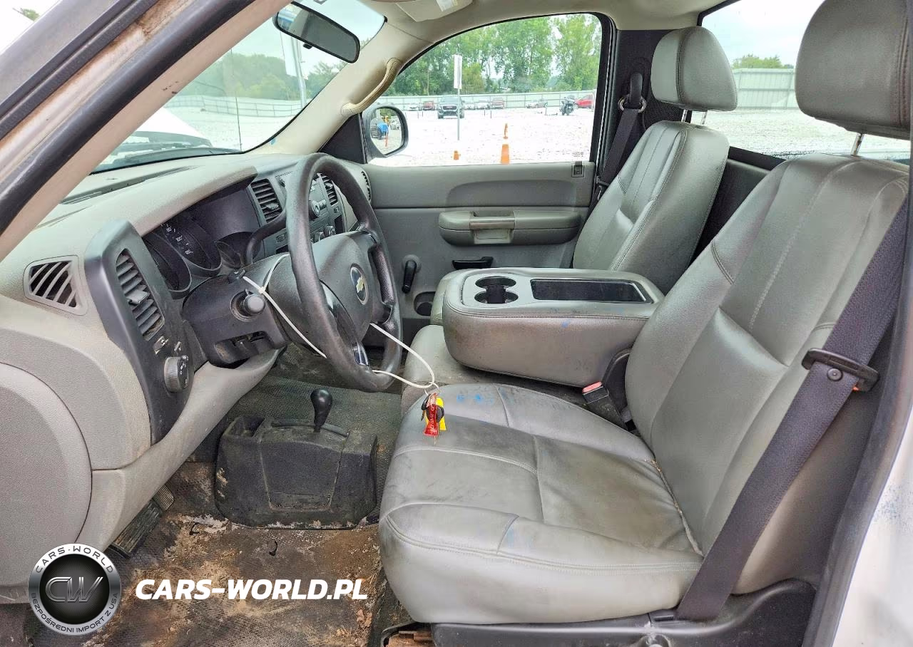 2007 Chevrolet Silverado K1500 VIN:1GCEK14J77Z633979 - 7