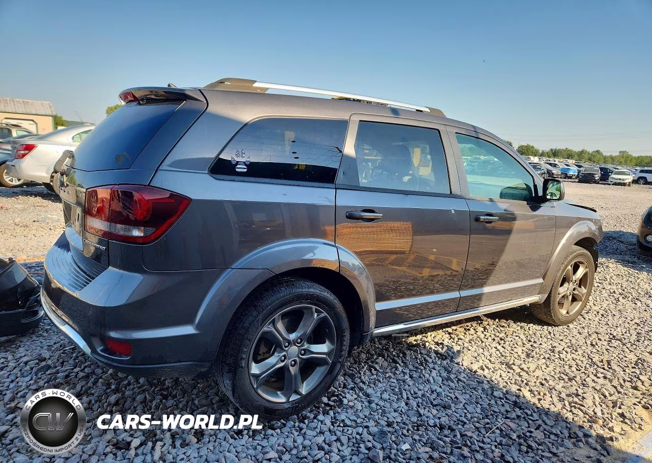 2015 Dodge Journey Crossroad VIN:3C4PDCGG5FT566075 - 3