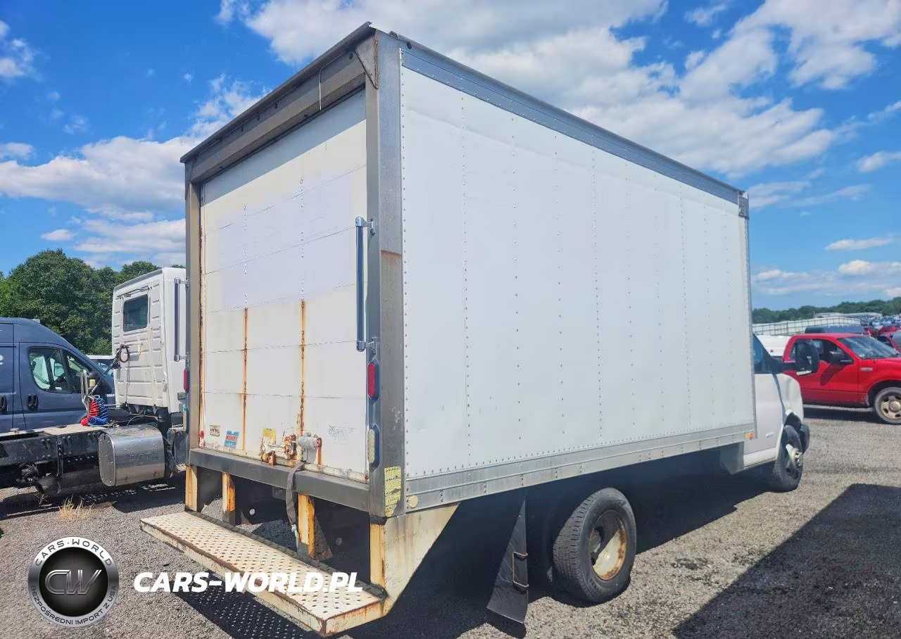 2015 Chevrolet Express Box Truck VIN:1GB6G5CG1F1109585 - 3