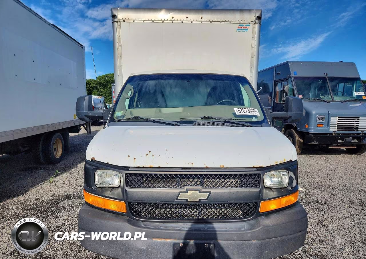 2015 Chevrolet Express Box Truck VIN:1GB6G5CG1F1109585 - 5