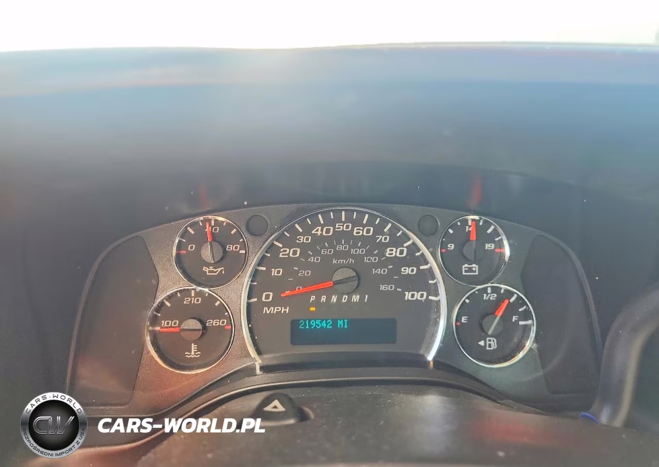 2015 Chevrolet Express Box Truck VIN:1GB6G5CG1F1109585 - 9