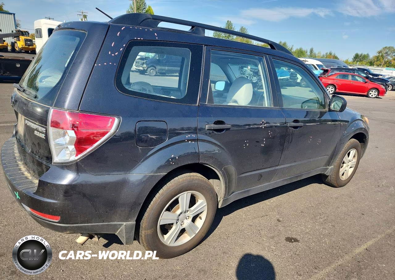 2010 Subaru Forester Xs VIN:JF2SH6BC2AH778221 - 3