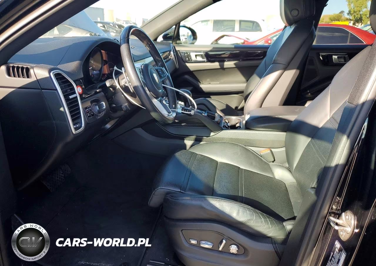 2021 Porsche Cayenne Coupe VIN:WP1BA2AYXMDA42873 - 7