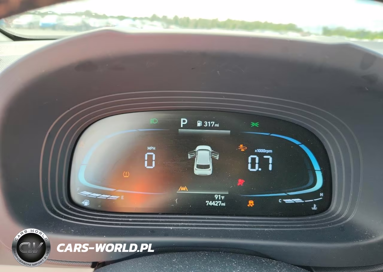 2023 Hyundai Venue Limited VIN:KMHRC8A32PU237710 - 9