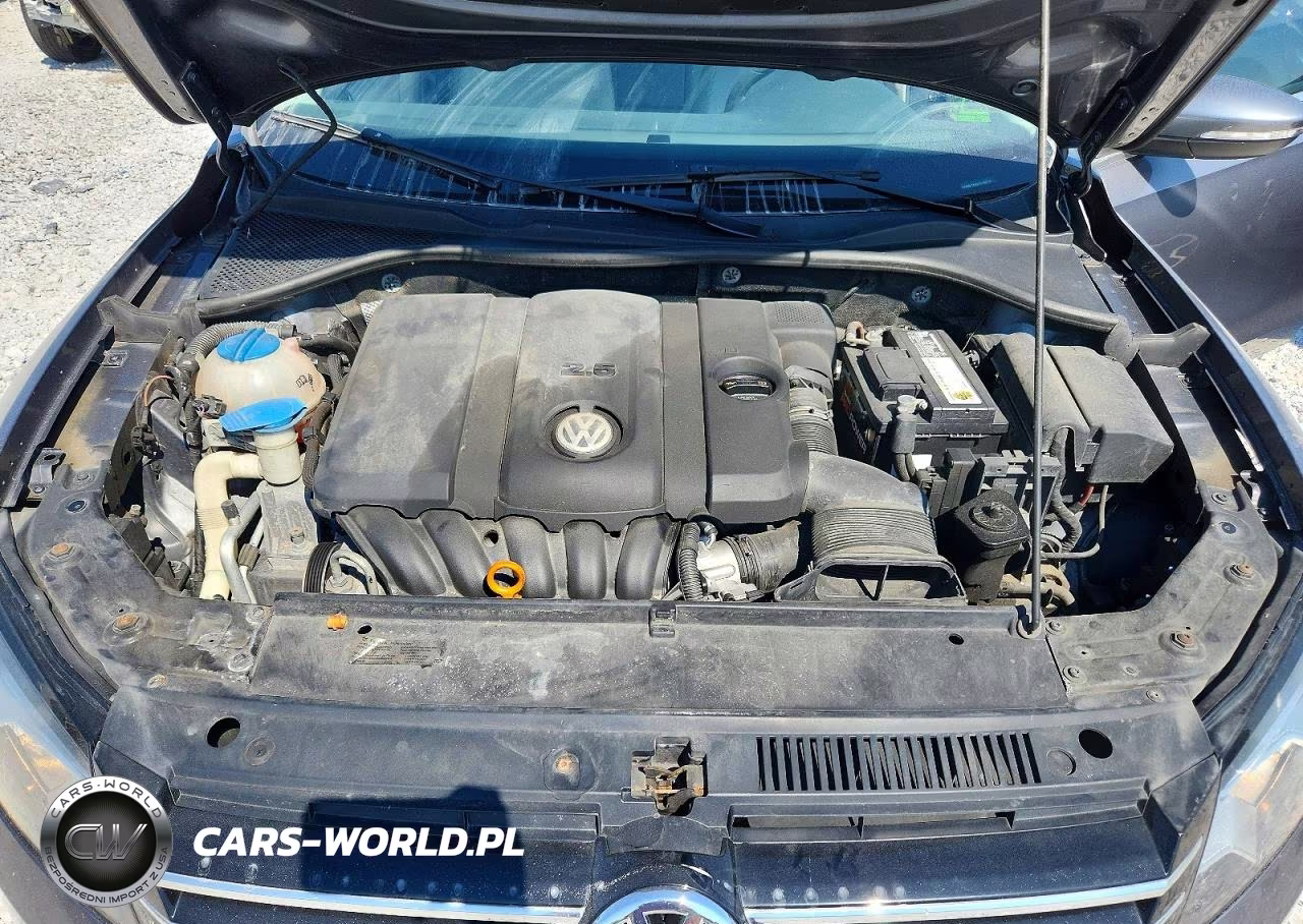 2012 Volkswagen Passat Se VIN:1VWBP7A32CC100770 - 11